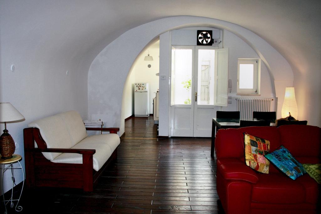 La Dimora Di Cesare Affittacamere Matera Habitación foto